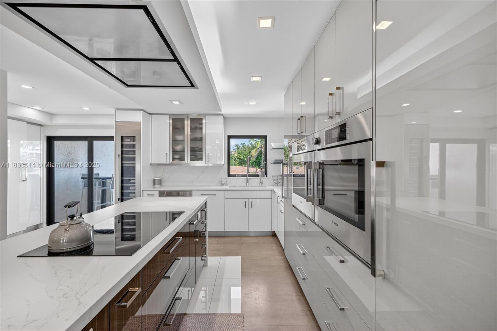 1223 Hillsboro Mile #4, Hillsboro Beach FL 33062