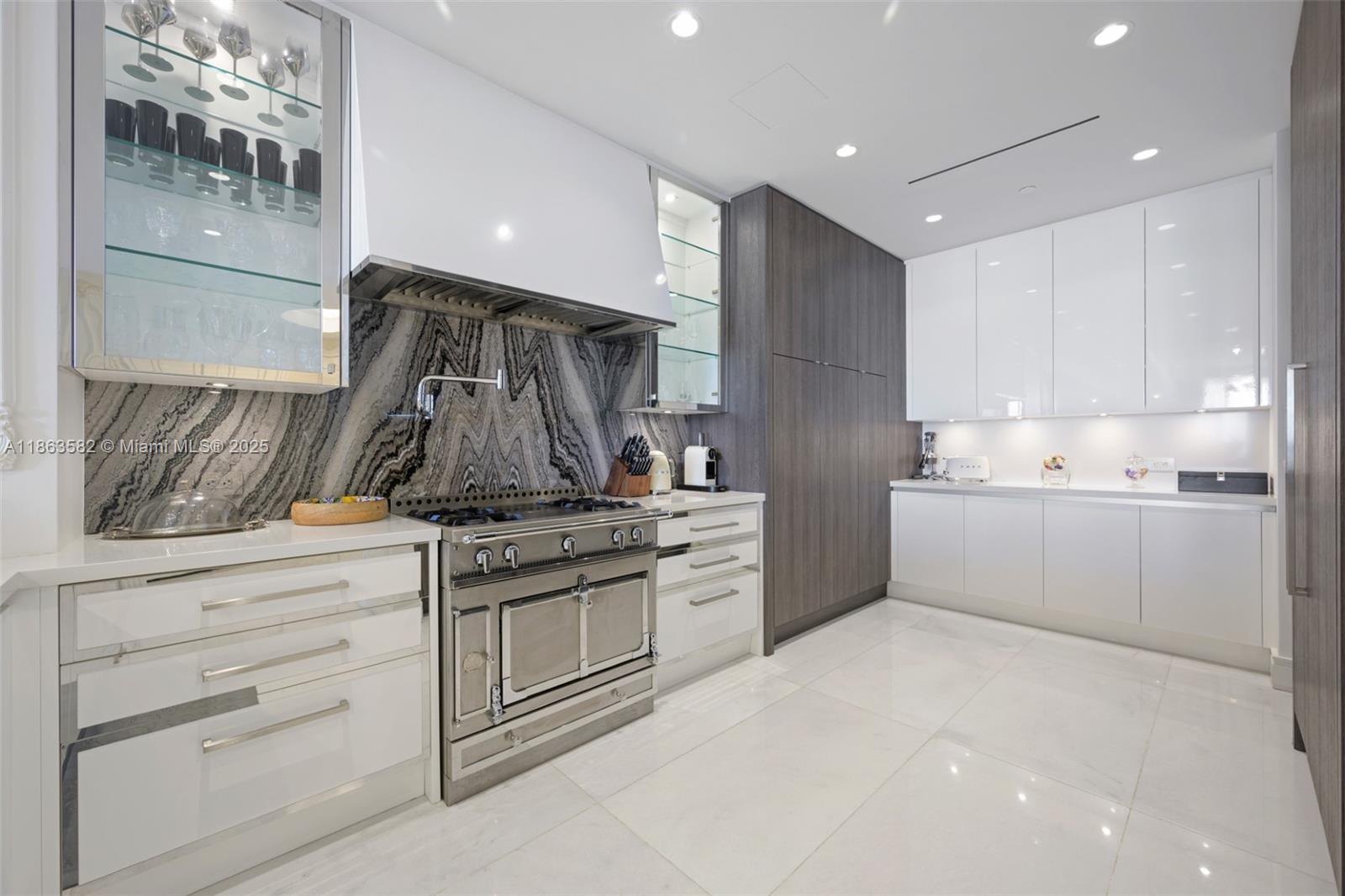 17901 Collins Ave #2702, Sunny Isles Beach FL 33160