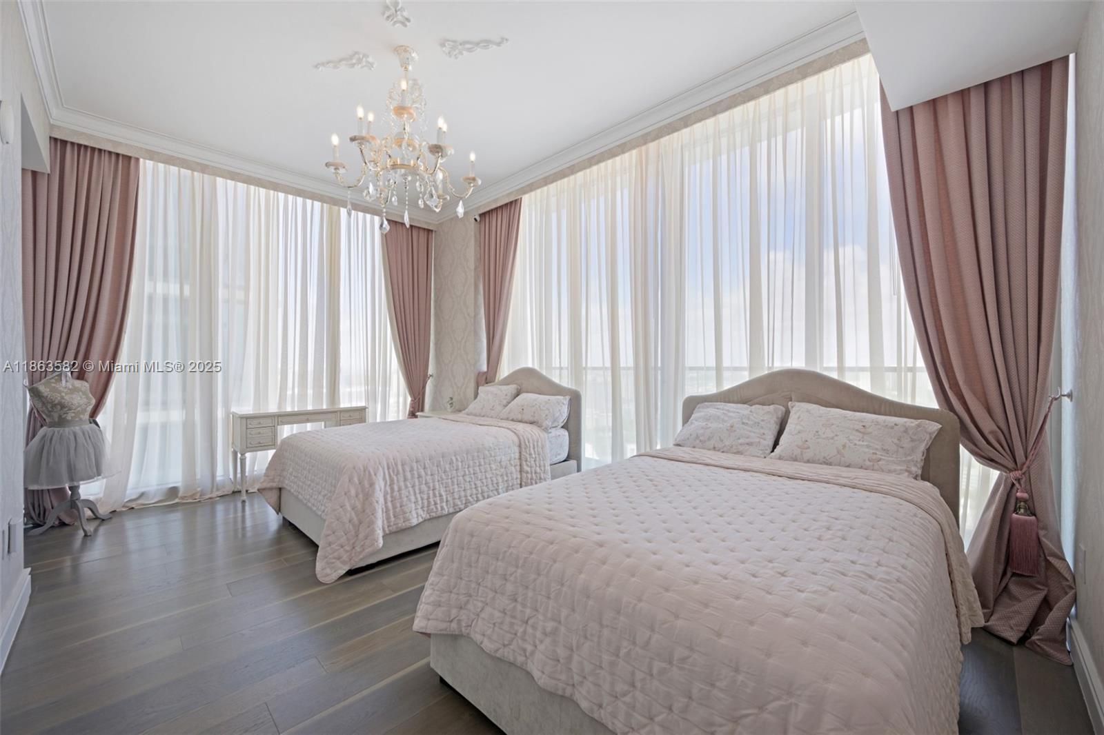 17901 Collins Ave #2702, Sunny Isles Beach FL 33160