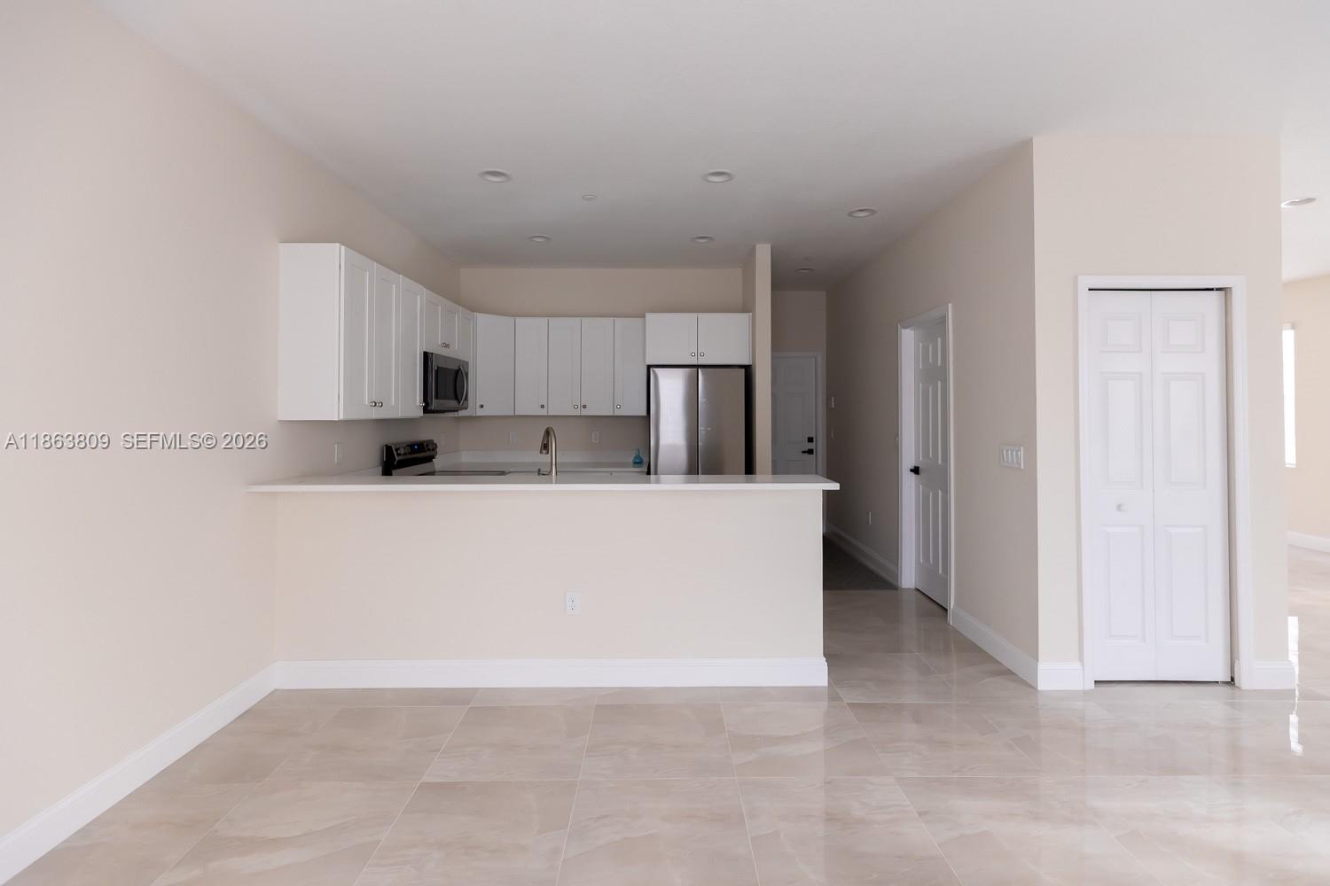 5400 NW 57th Ct, Tamarac FL 33319