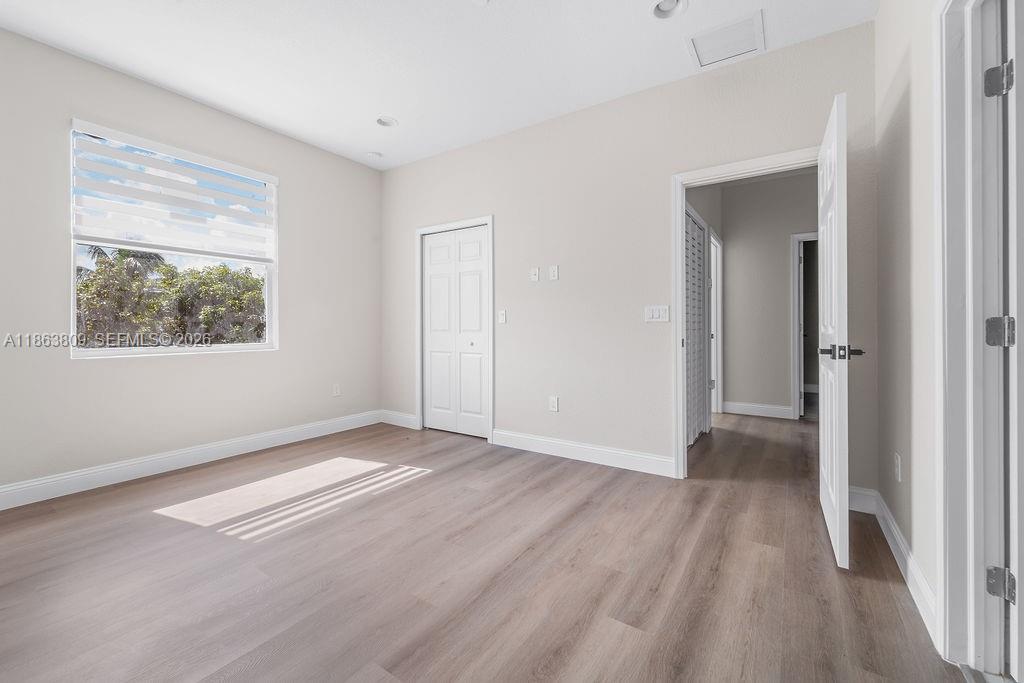 5400 NW 57th Ct, Tamarac FL 33319