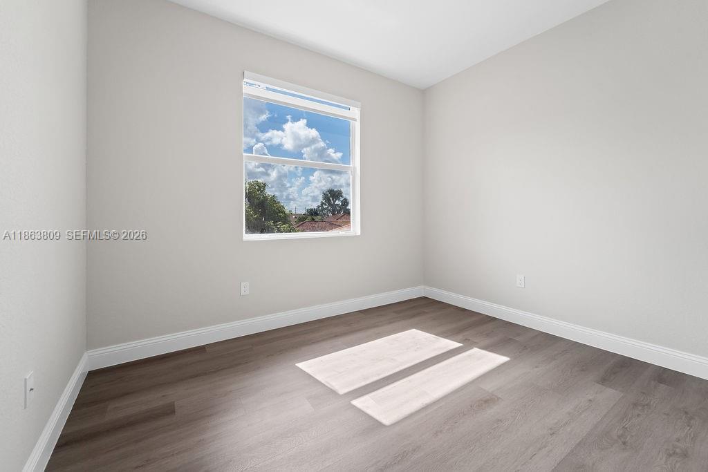 5400 NW 57th Ct, Tamarac FL 33319