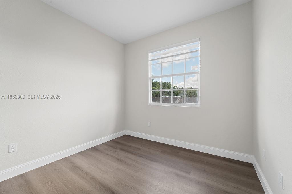 5400 NW 57th Ct, Tamarac FL 33319