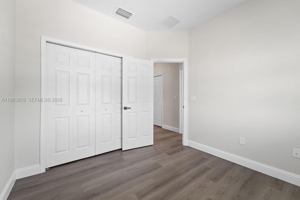 5400 NW 57th Ct, Tamarac FL 33319