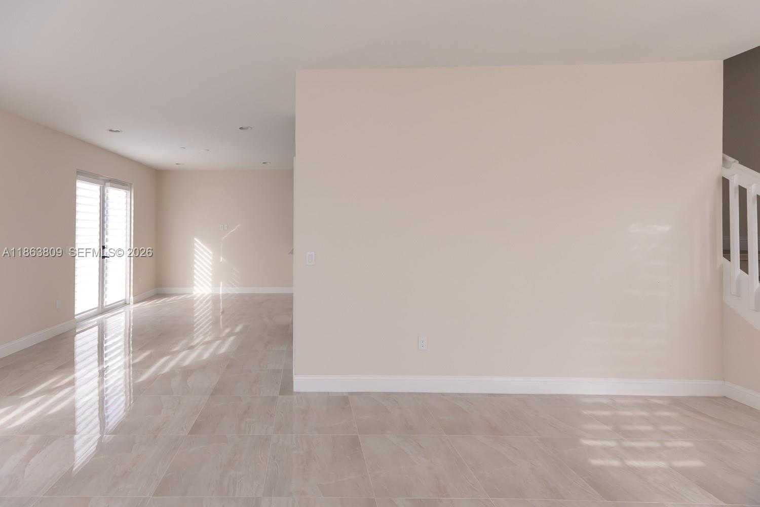 5400 NW 57th Ct, Tamarac FL 33319