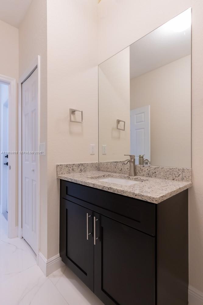 5400 NW 57th Ct, Tamarac FL 33319