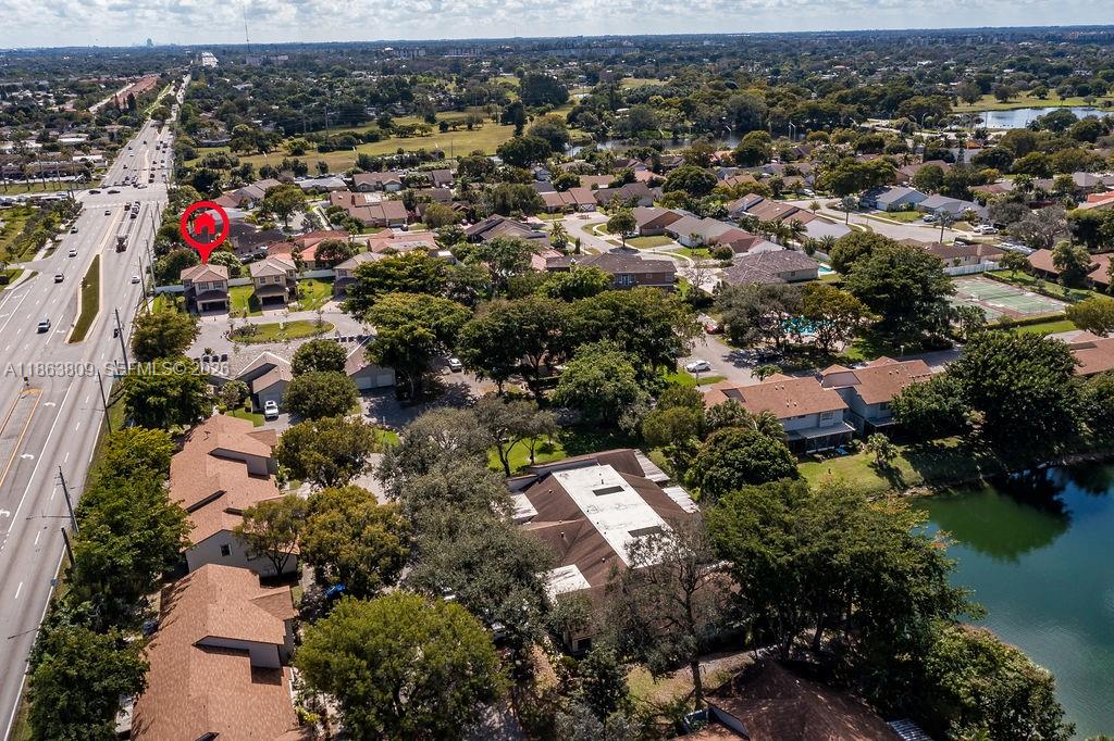 5400 NW 57th Ct, Tamarac FL 33319