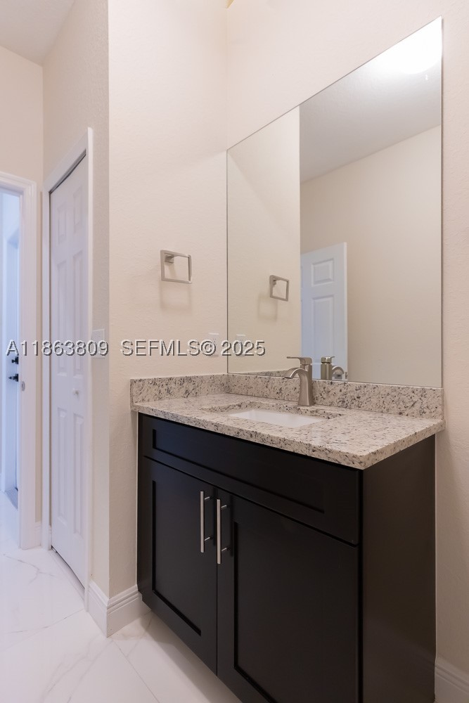 5400 NW 57th Ct, Tamarac FL 33319