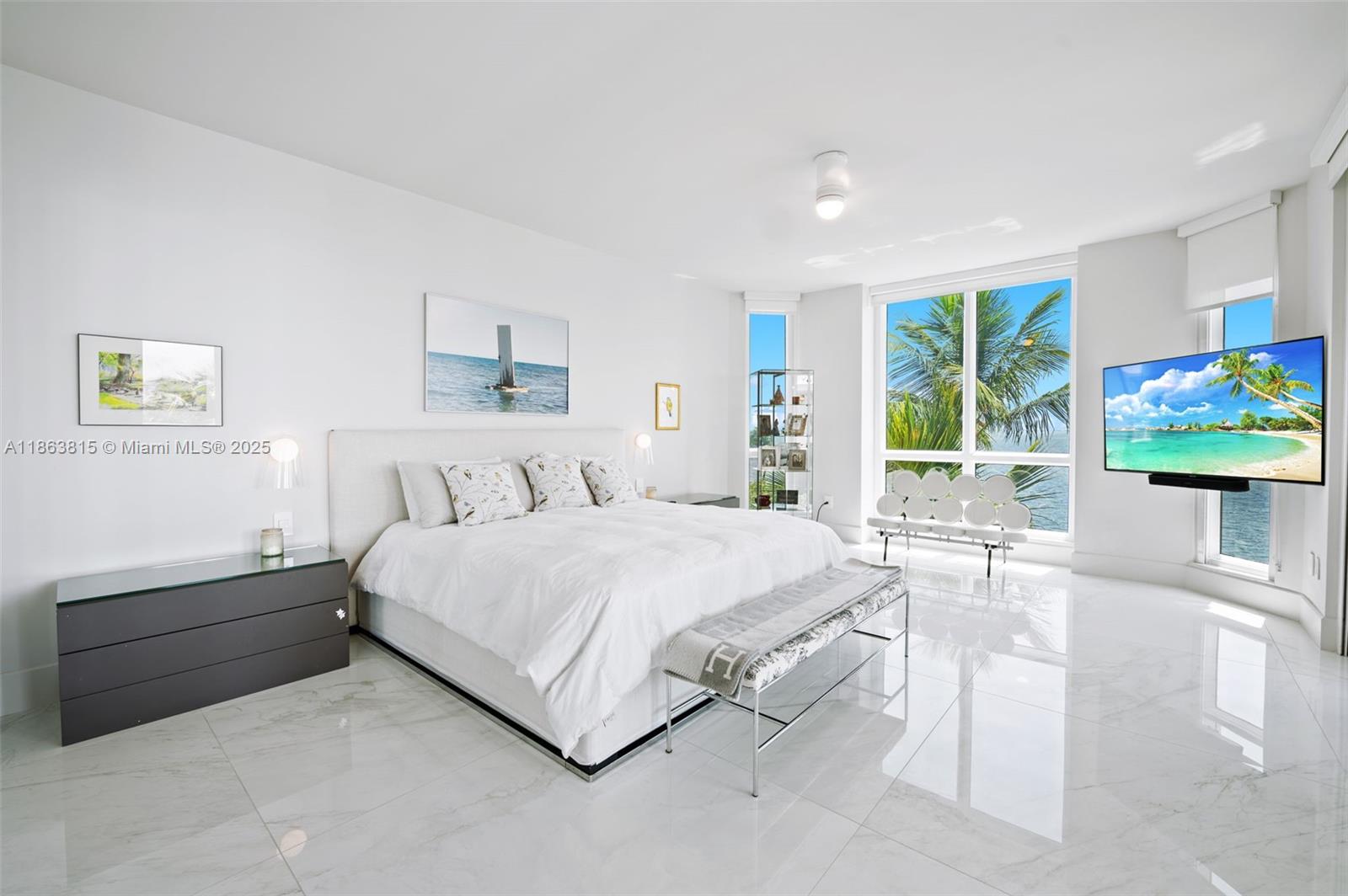 1660 W Glencoe St #401, Miami FL 33133