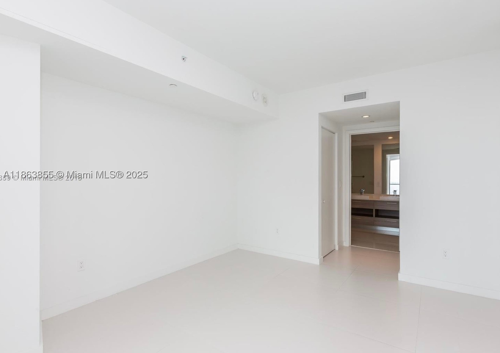 1300 S Miami Ave #1602, Miami FL 33130