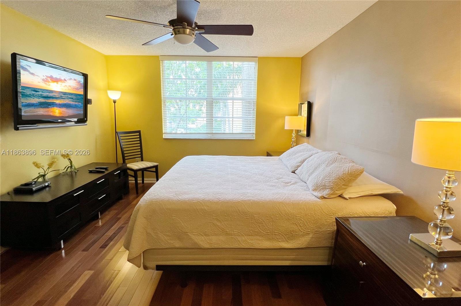 19555 E Country Club Dr #8305, Aventura FL 33180