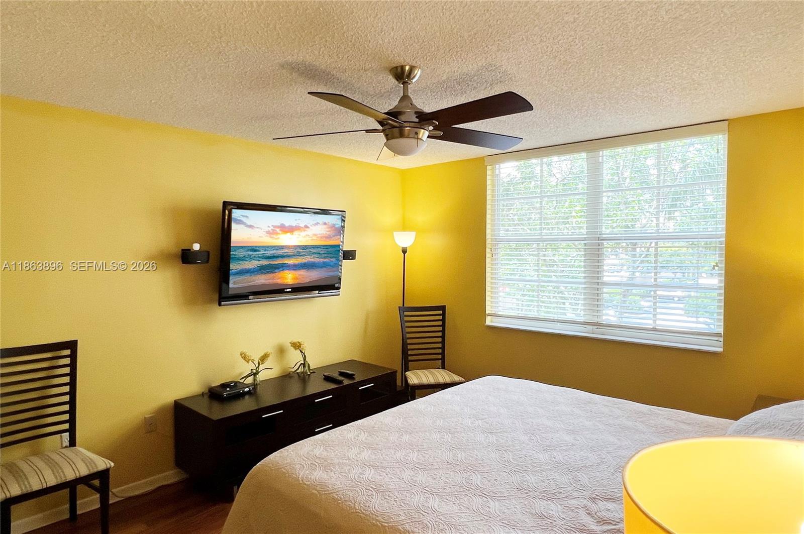 19555 E Country Club Dr #8305, Aventura FL 33180