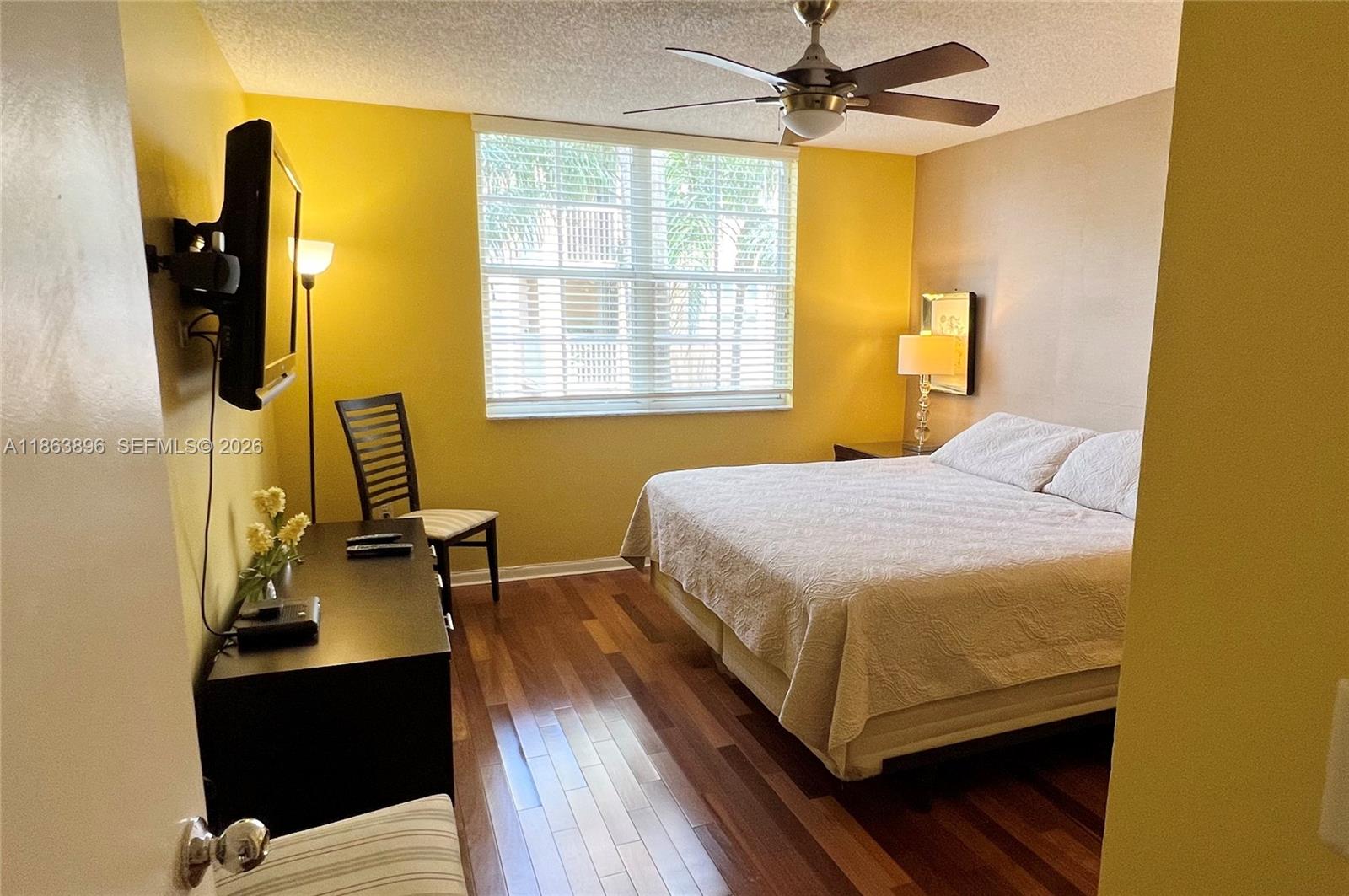 19555 E Country Club Dr #8305, Aventura FL 33180