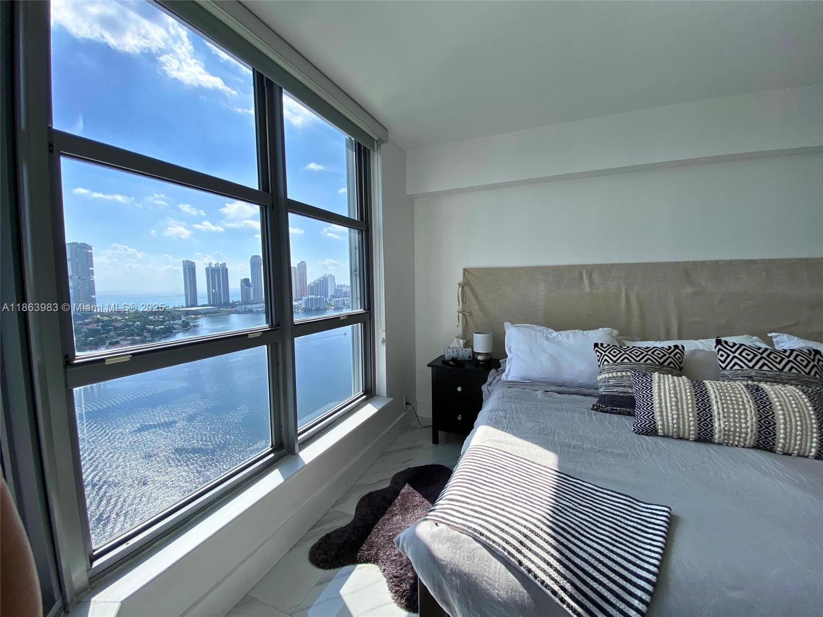 3530 Mystic Pointe Dr #3014, Aventura FL 33180