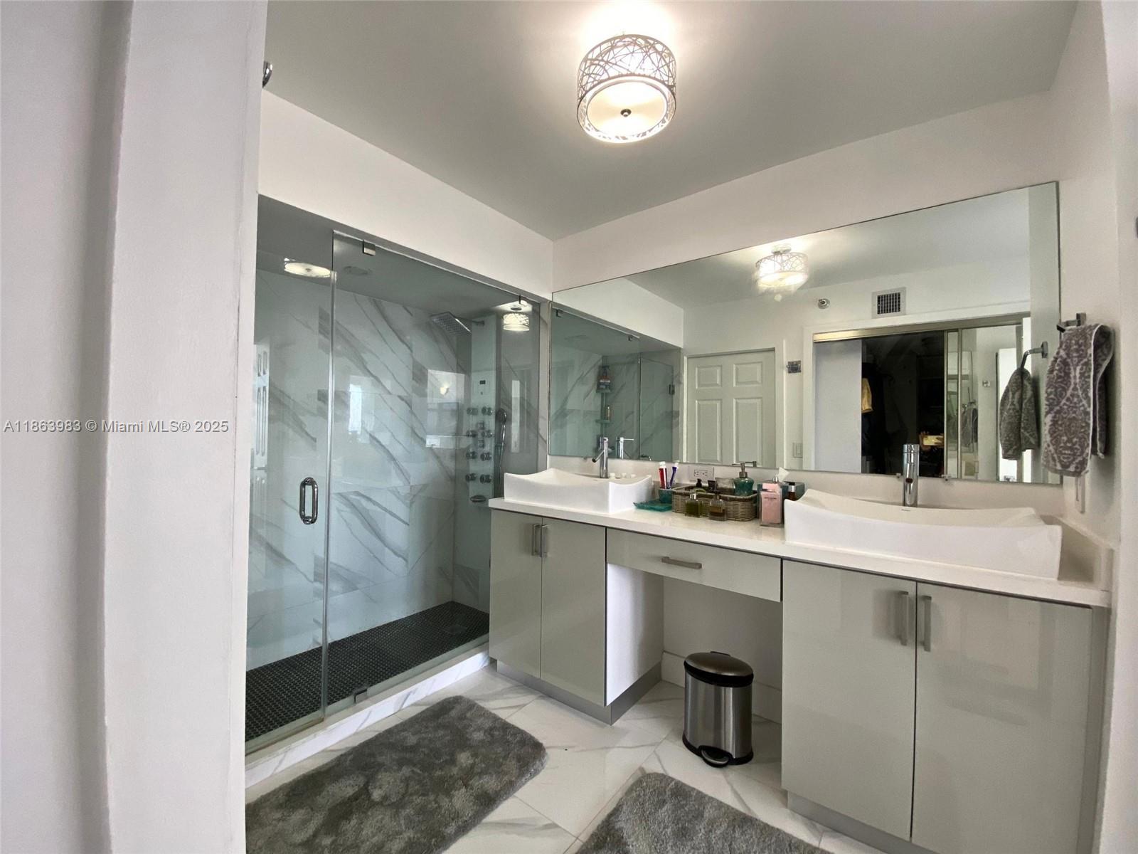 3530 Mystic Pointe Dr #3014, Aventura FL 33180