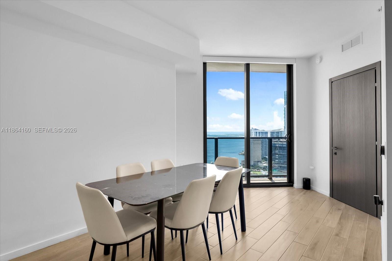 398 NE 5th St #3714, Miami FL 33132