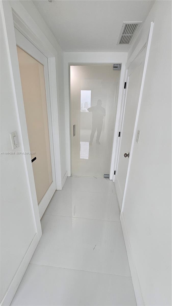 1861 NW North River Dr #11, Miami FL 33125