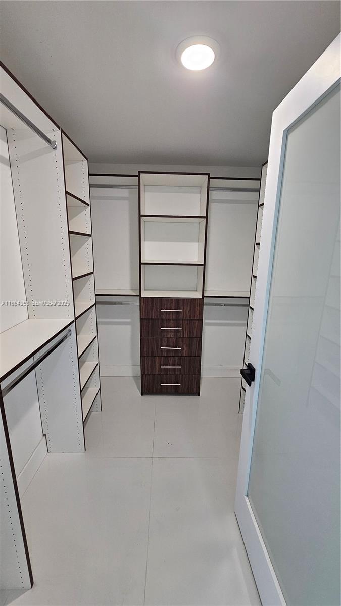 1861 NW North River Dr #11, Miami FL 33125