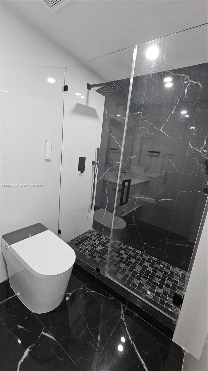 1861 NW North River Dr #11, Miami FL 33125