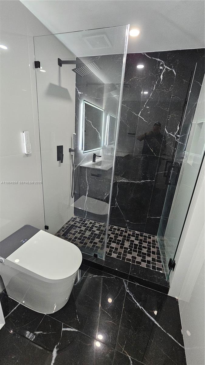 1861 NW North River Dr #11, Miami FL 33125