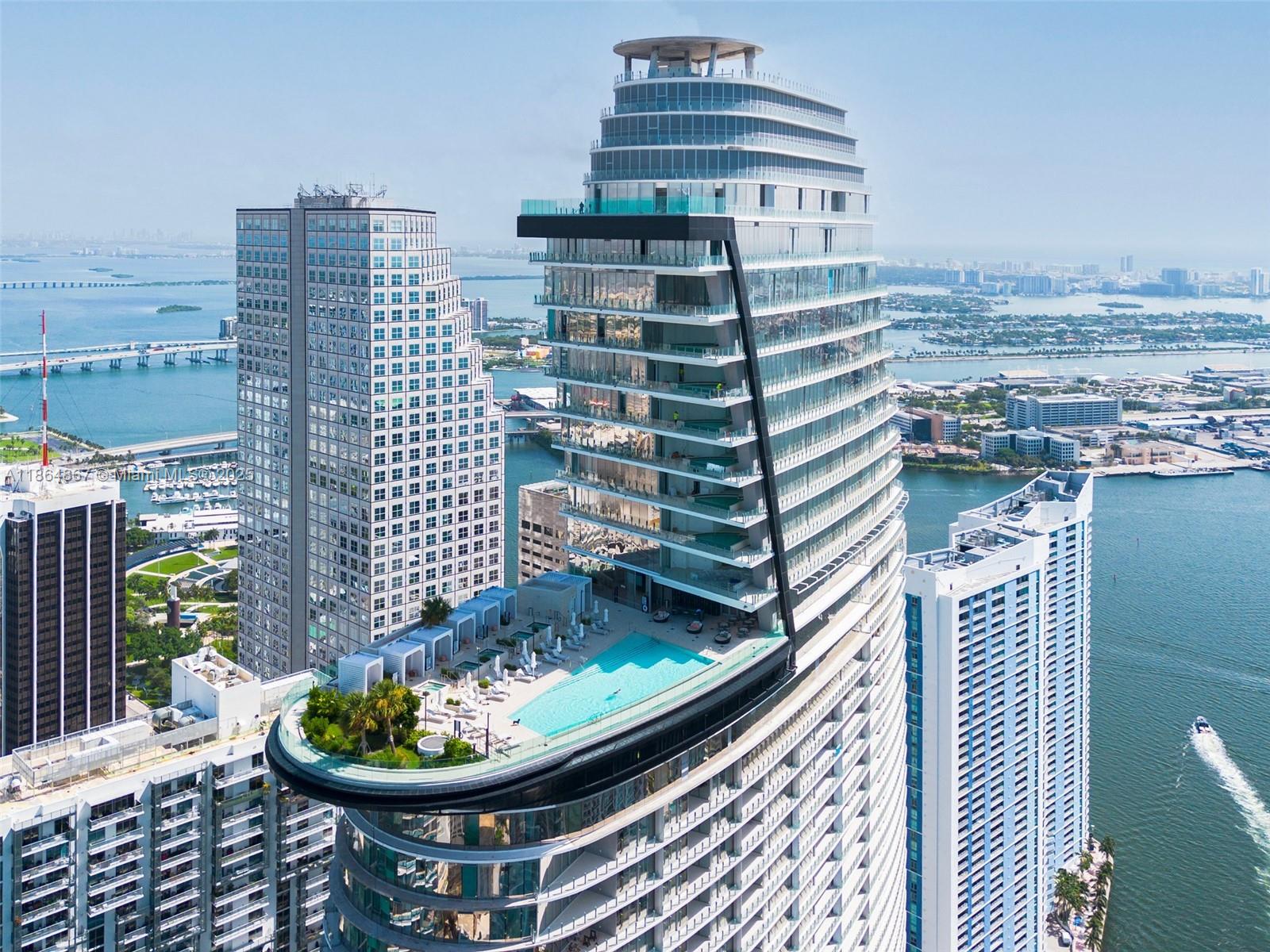 300 Biscayne Blvd Way #2505, Miami FL 33131