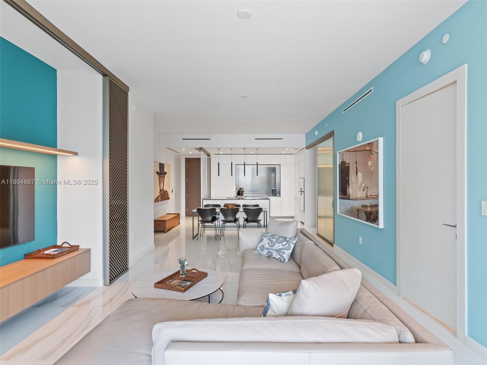 300 Biscayne Blvd Way #2505, Miami FL 33131