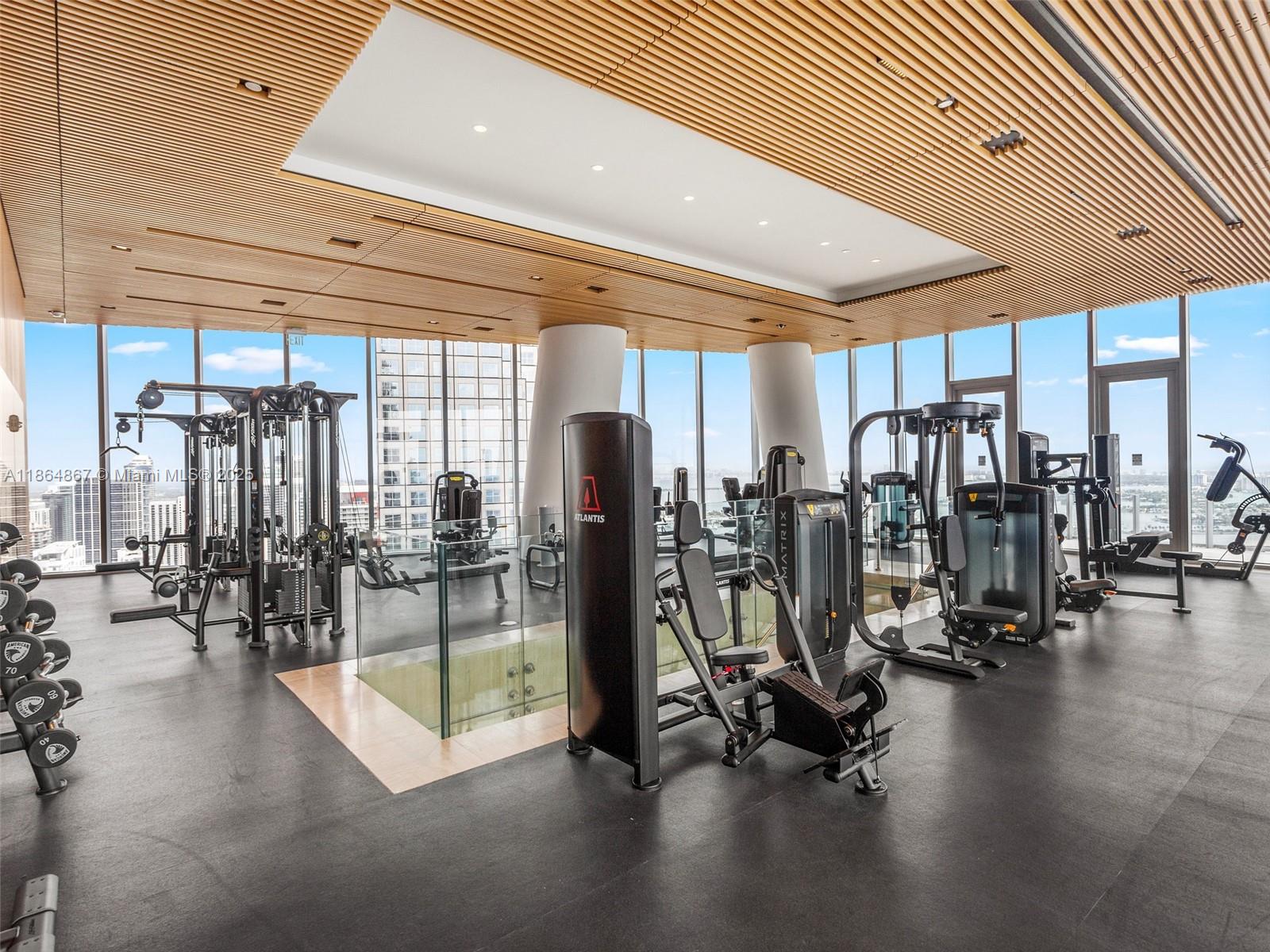300 Biscayne Blvd Way #2505, Miami FL 33131