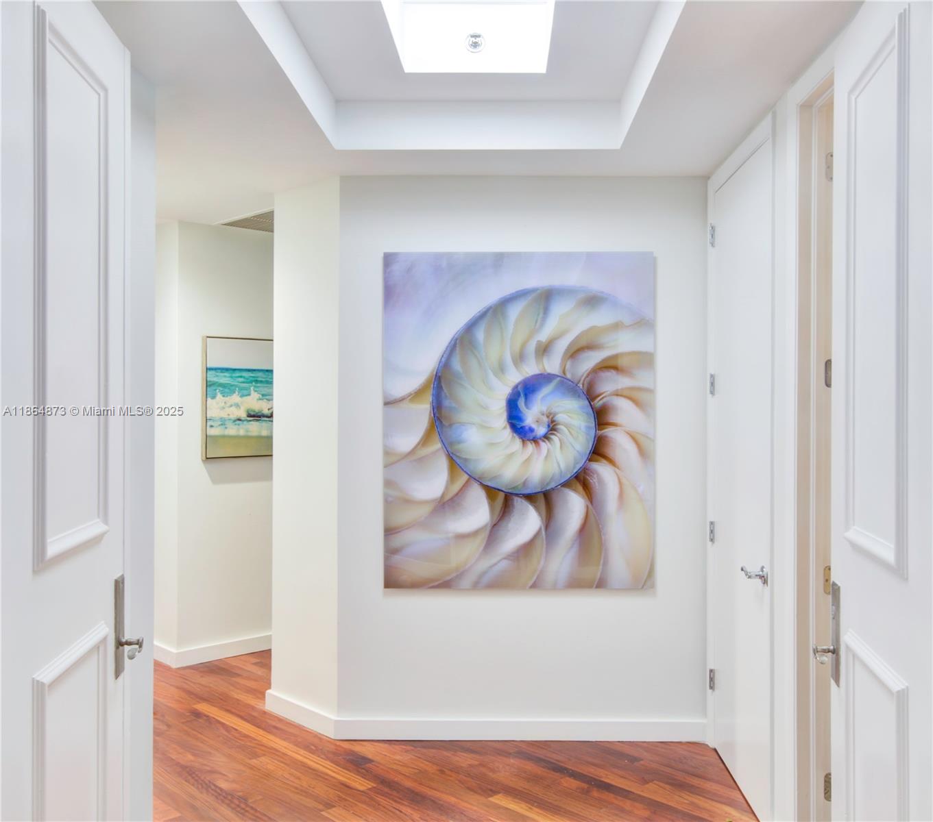 100 S Pointe Dr #1501, Miami Beach FL 33139