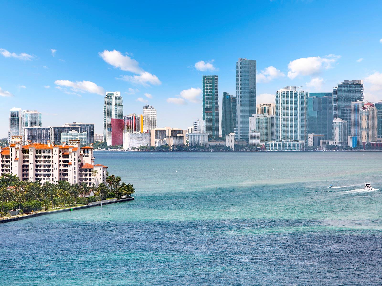 100 S Pointe Dr #1501, Miami Beach FL 33139