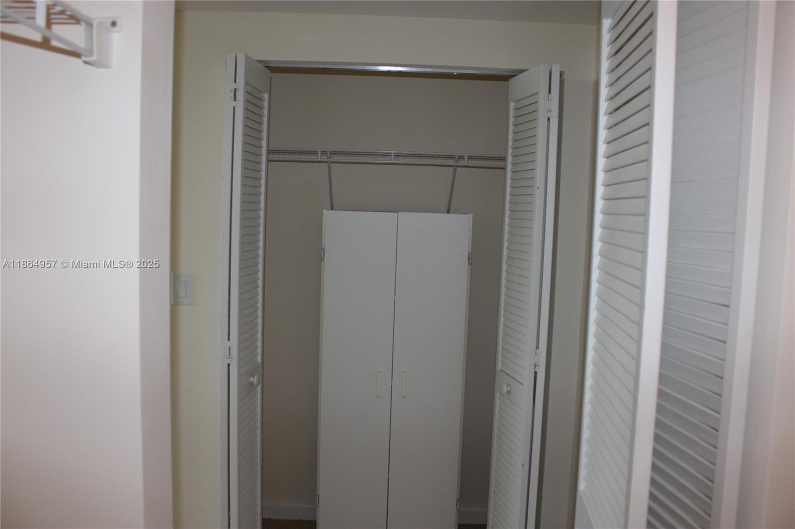Aventura FL 33180 - A11864957