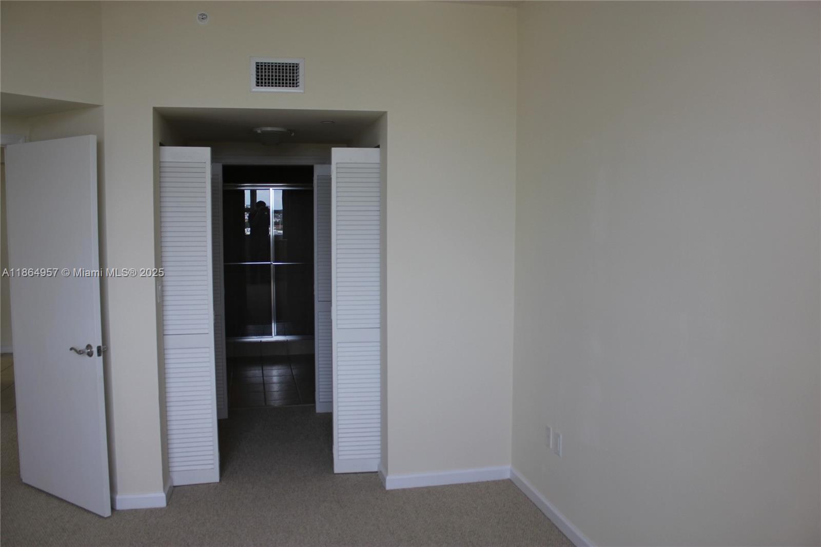 Aventura FL 33180 - A11864957