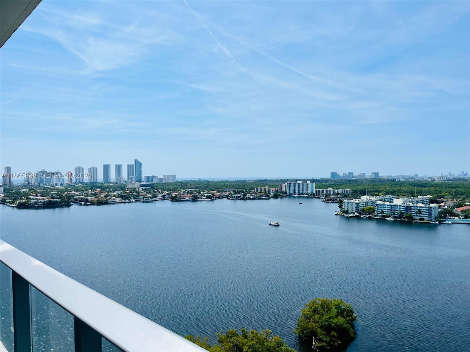 17111 Biscayne Blvd #1806, North Miami Beach FL 33160