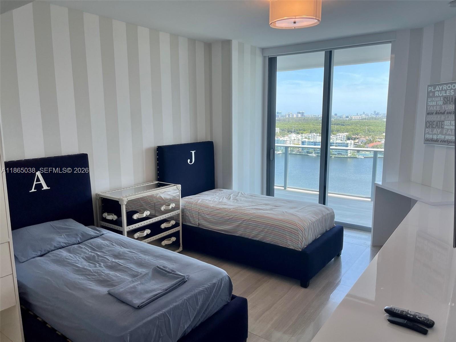 17111 Biscayne Blvd #1806, North Miami Beach FL 33160