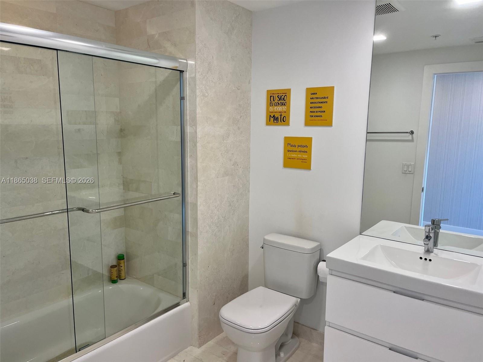 17111 Biscayne Blvd #1806, North Miami Beach FL 33160