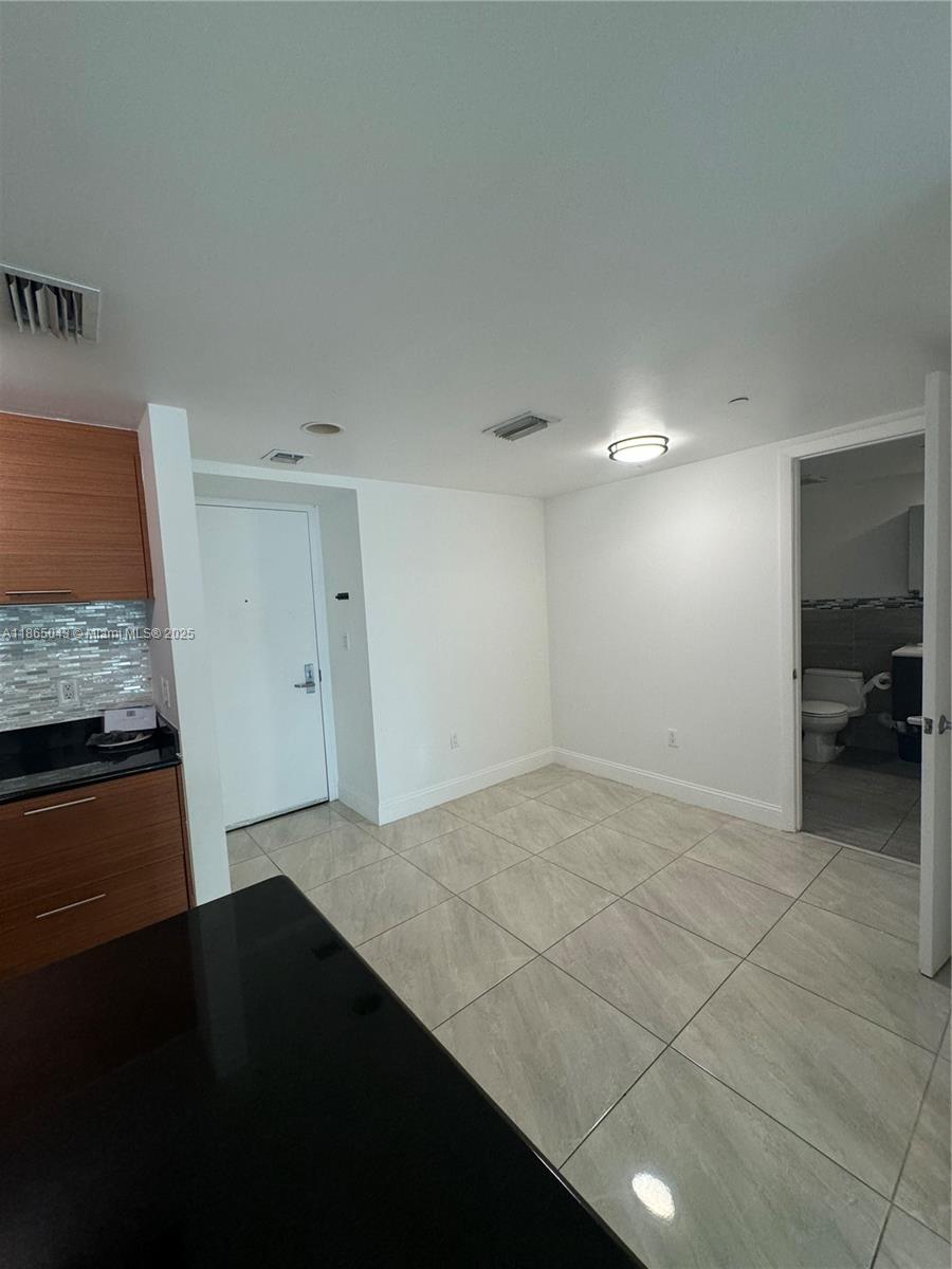 50 Biscayne Blvd #3405, Miami FL 33132