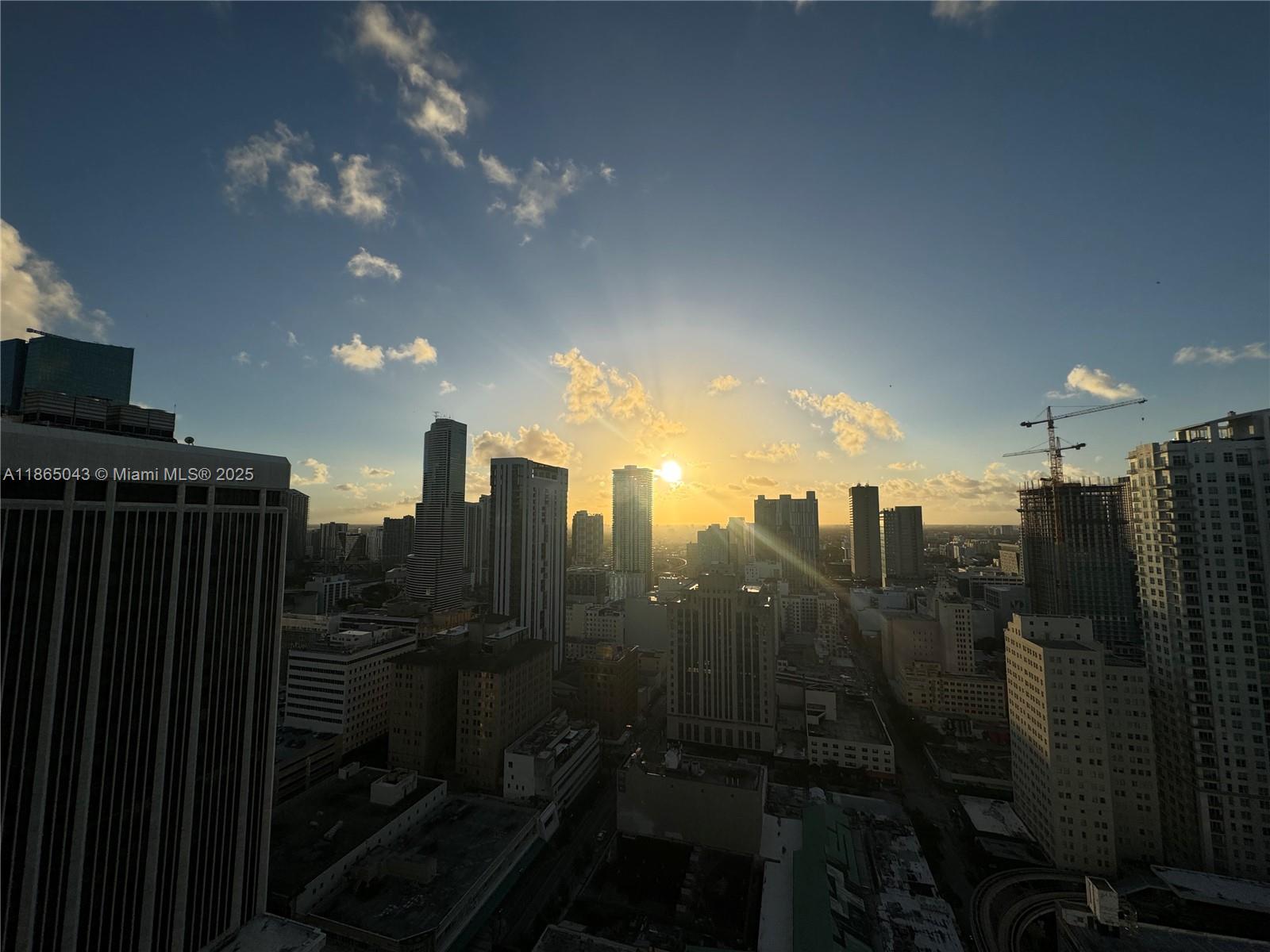 50 Biscayne Blvd #3405, Miami FL 33132