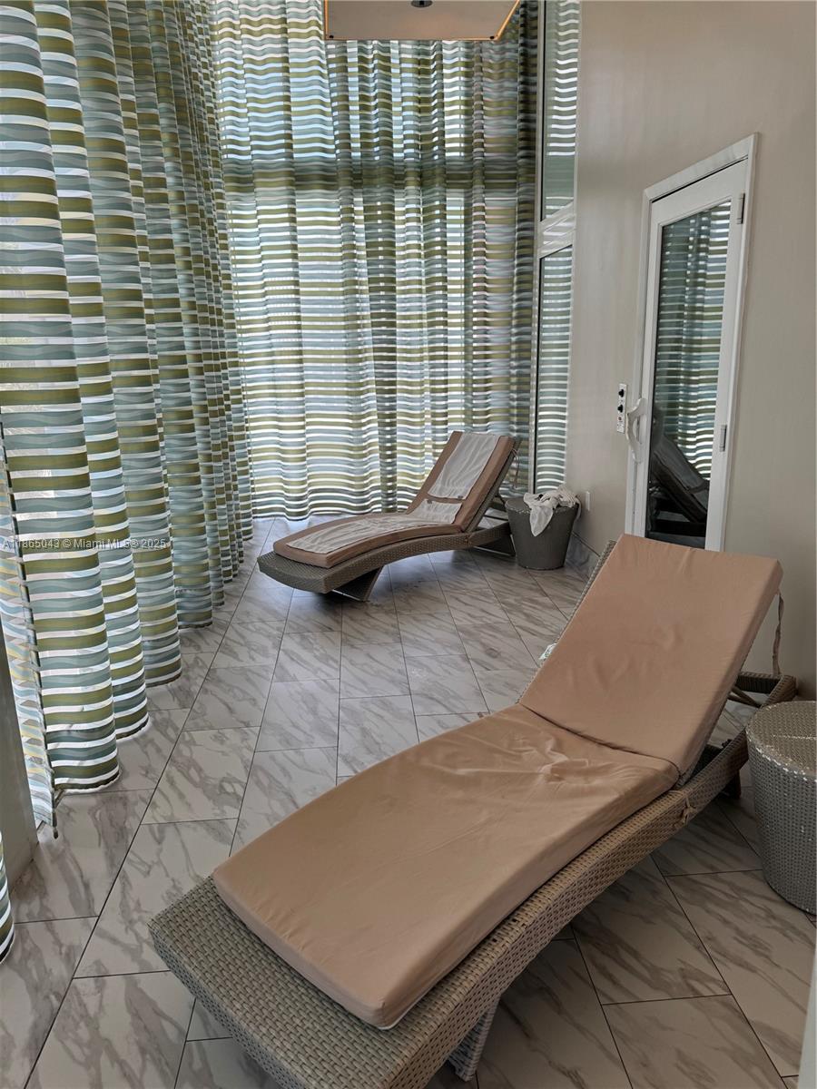 50 Biscayne Blvd #3405, Miami FL 33132