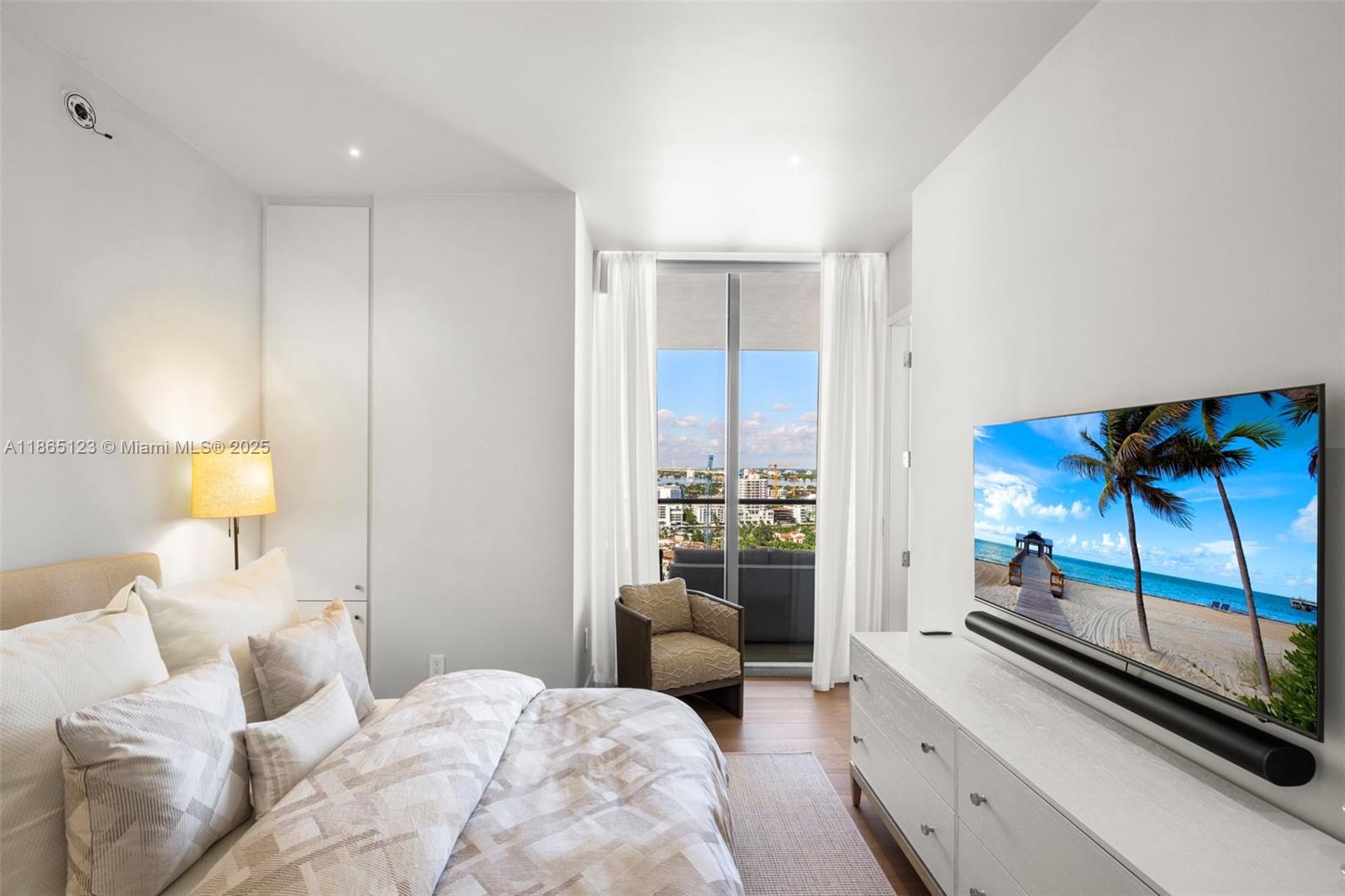 9701 Collins Ave #1903S, Bal Harbour FL 33154