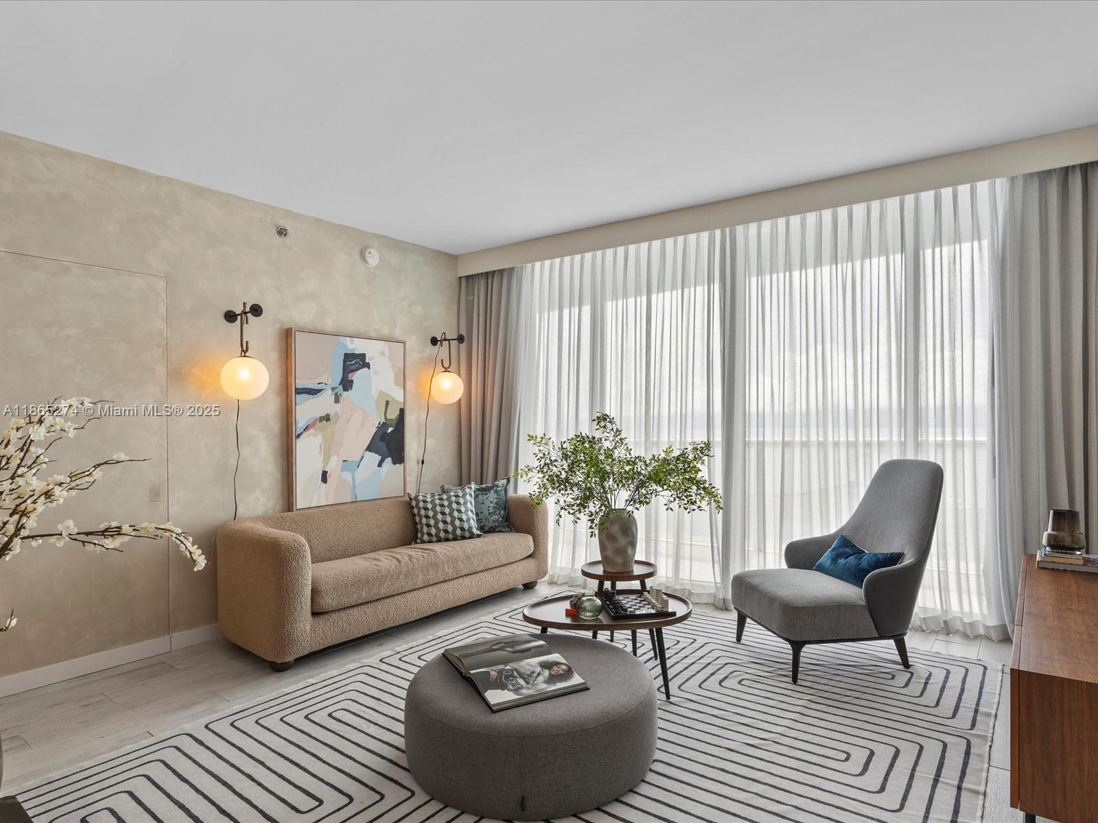 465 Brickell Ave #4905, Miami FL 33131