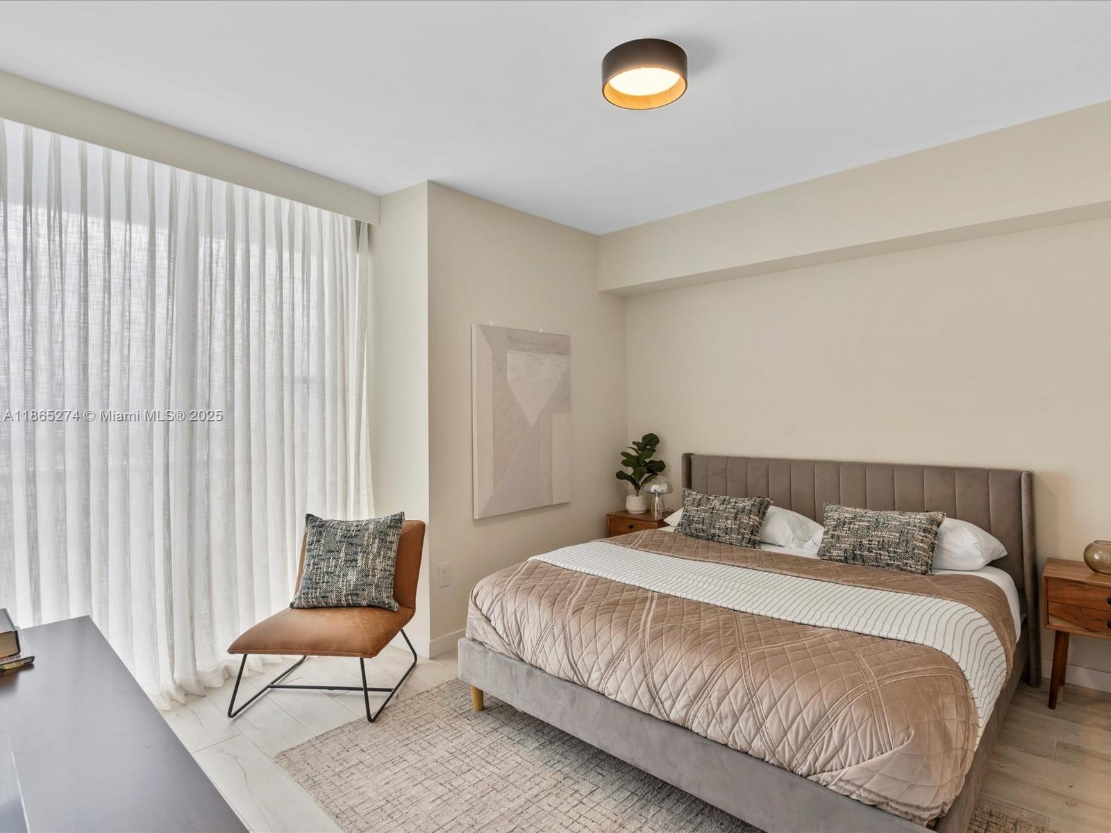 465 Brickell Ave #4905, Miami FL 33131