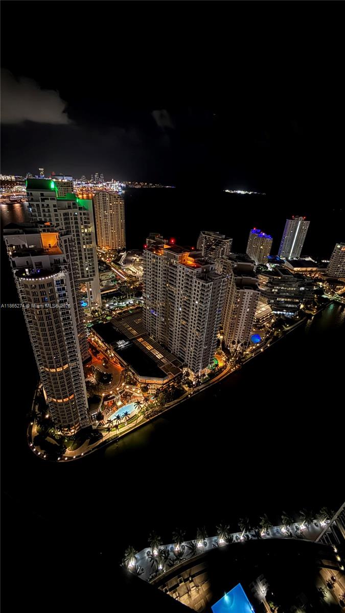 465 Brickell Ave #4905, Miami FL 33131