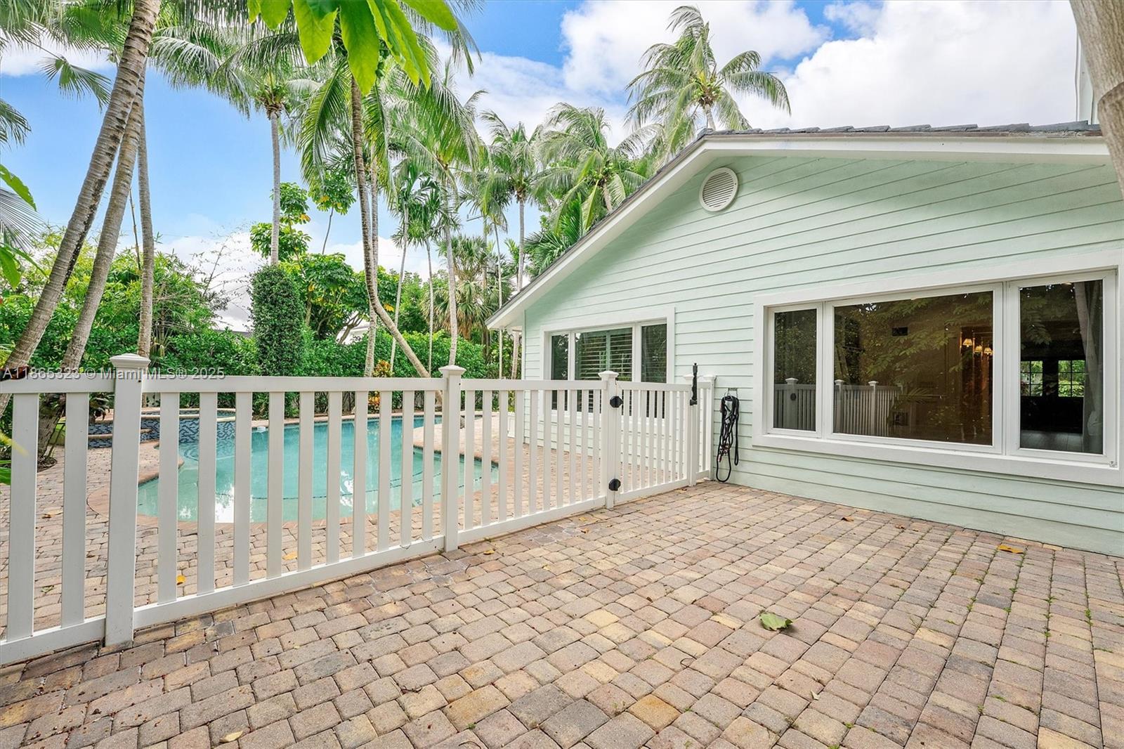 746 Marble Ct, Boca Raton FL 33432