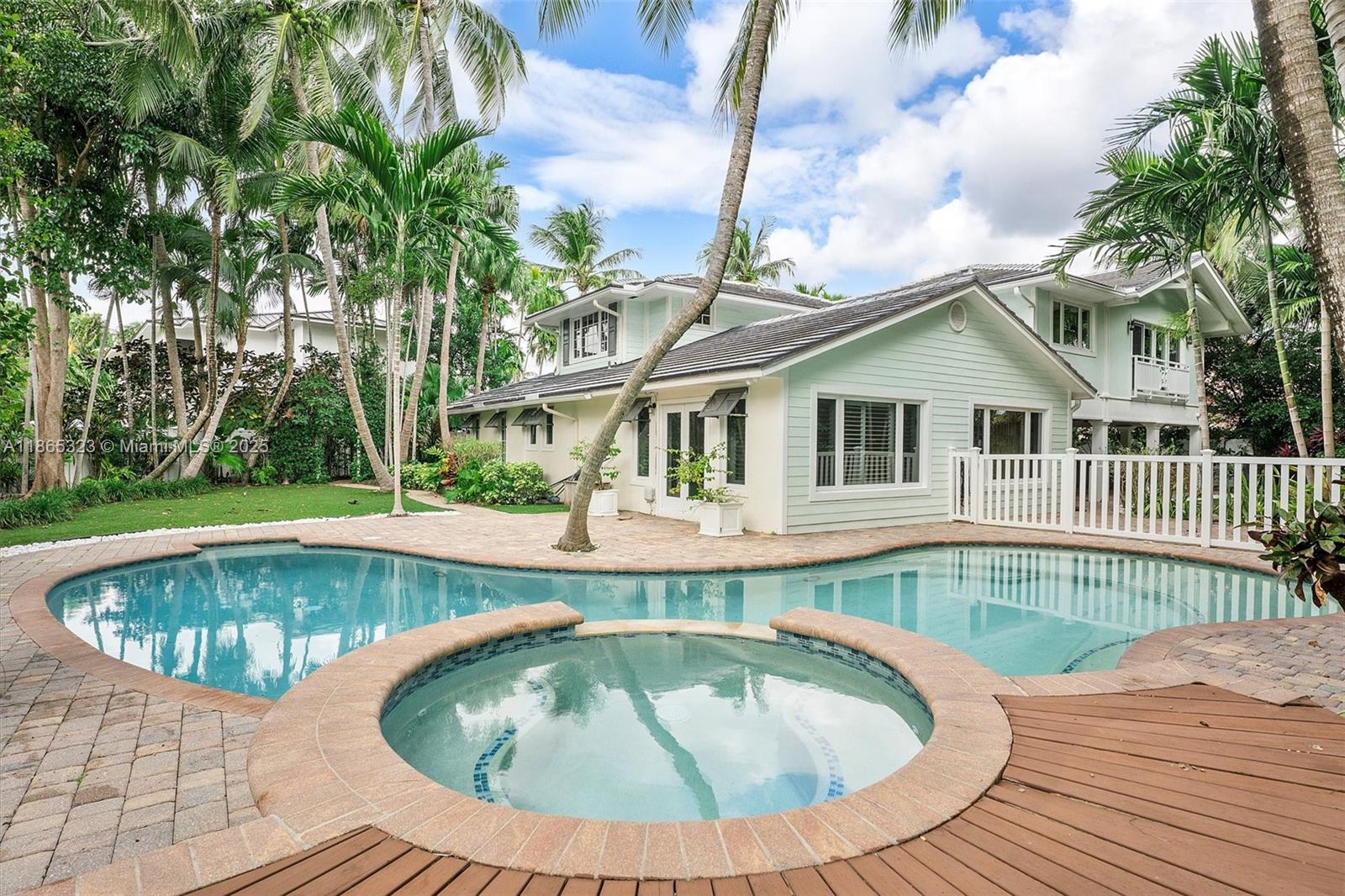746 Marble Ct, Boca Raton FL 33432