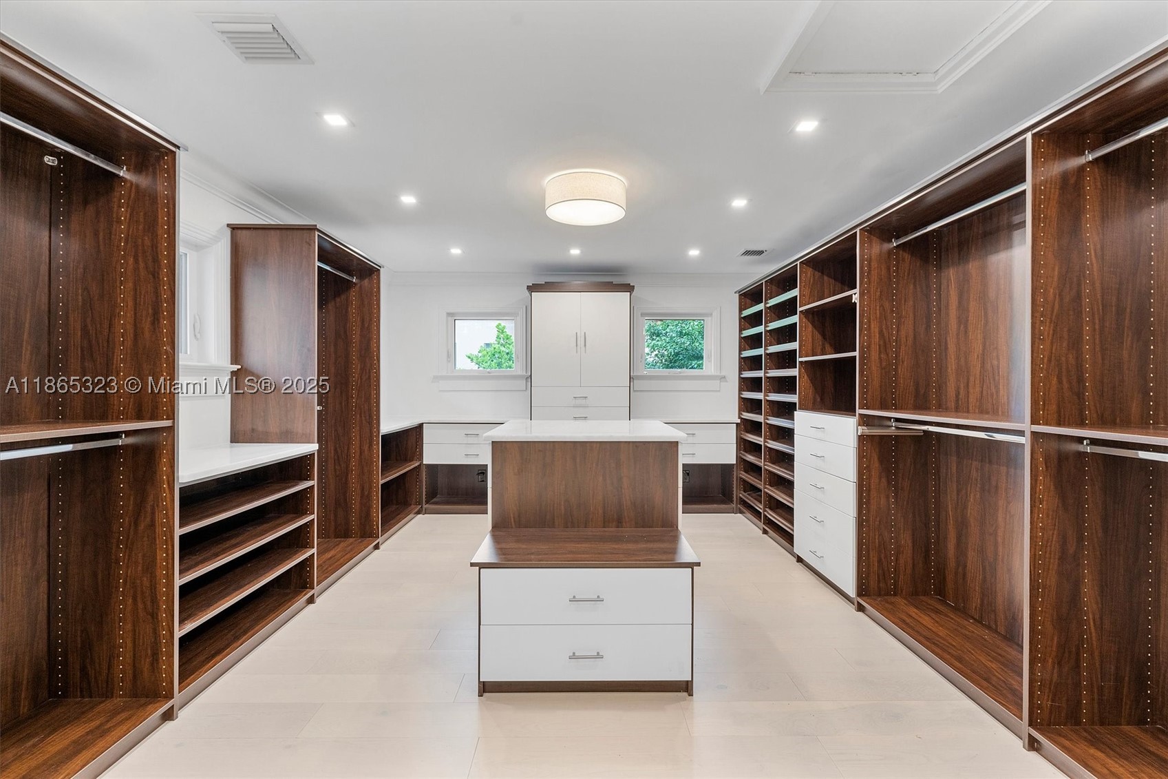 746 Marble Ct, Boca Raton FL 33432