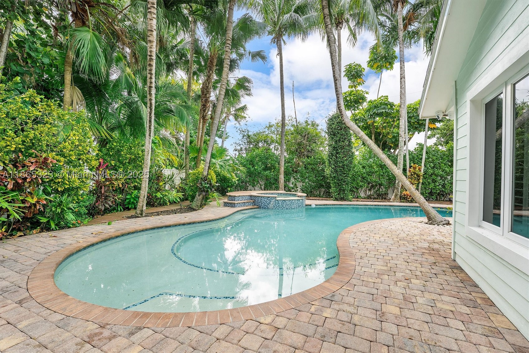 746 Marble Ct, Boca Raton FL 33432