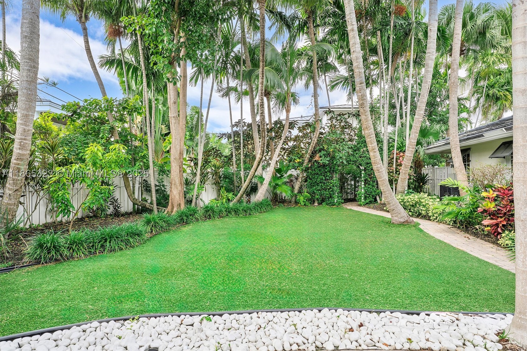 746 Marble Ct, Boca Raton FL 33432