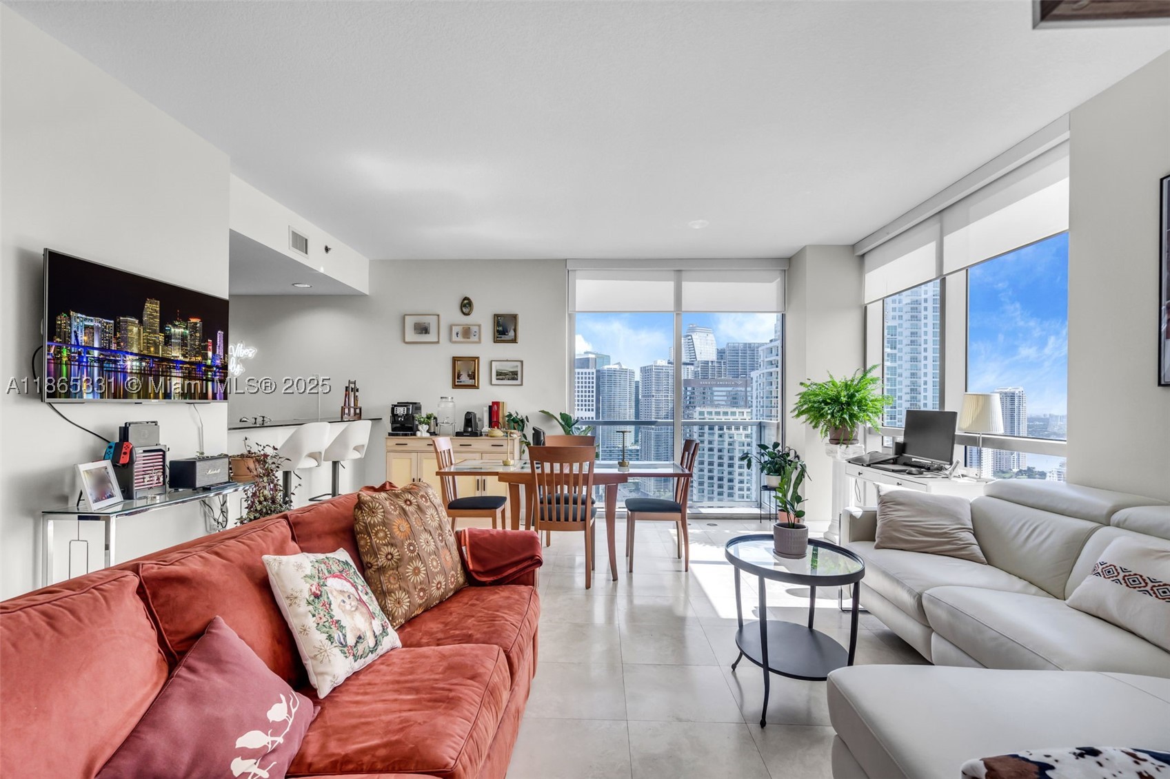 1060 Brickell Ave #3601, Miami FL 33131
