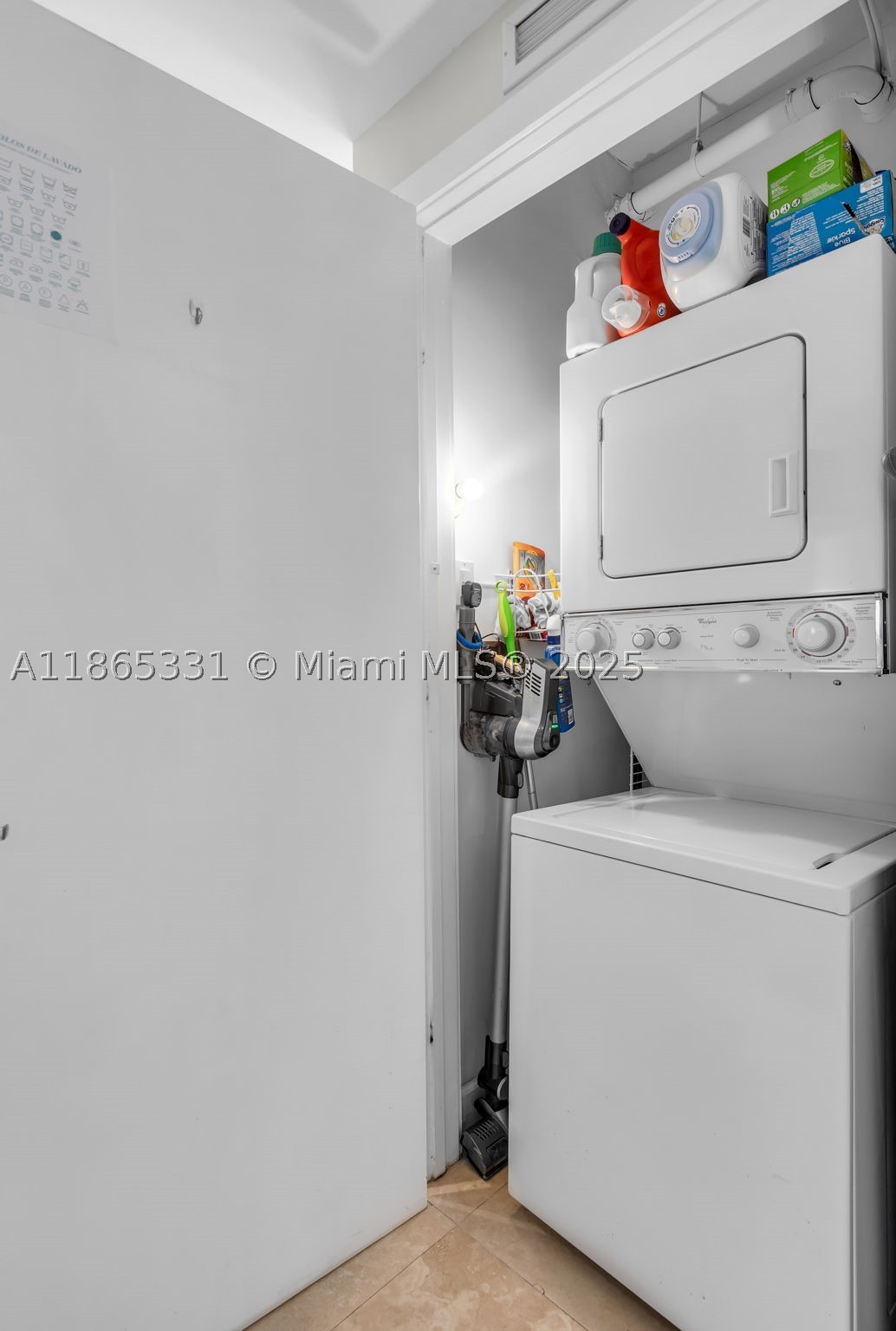 1060 Brickell Ave #3601, Miami FL 33131