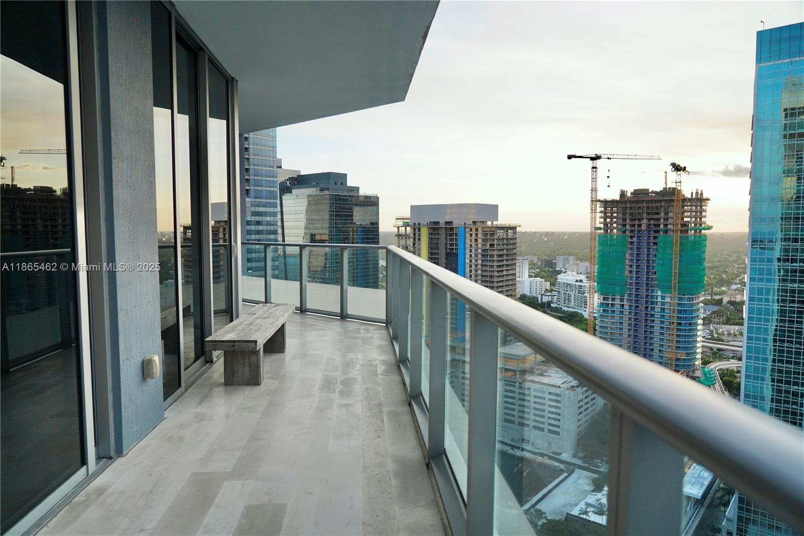 1300 Brickell Bay Dr #3701, Miami FL 33131