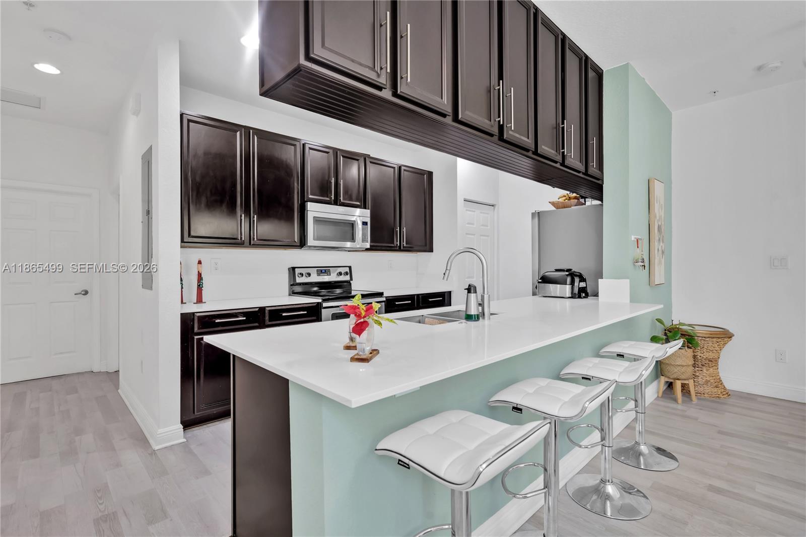 14749 SW 9th St #3110, Pembroke Pines FL 33027